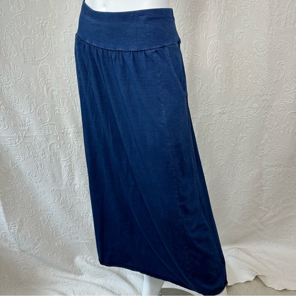 J.Jill Purejill Indigo Blue 2-Piece Pull-on Midi Skirt and Tunic - Picture 7 of 15